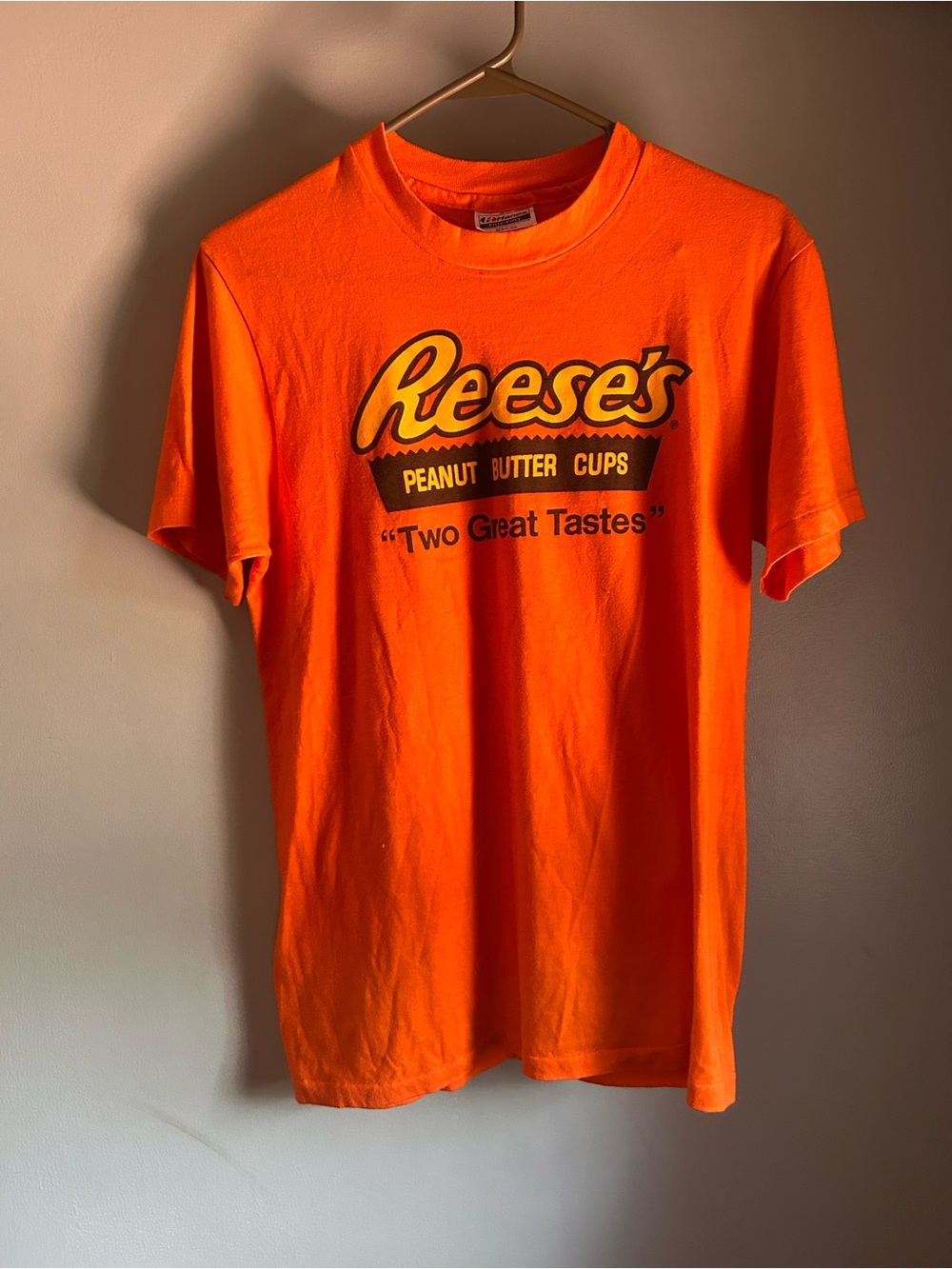 Vintage Reese's Graphic Tee - Unisex